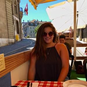 Meet your Posher, Erica